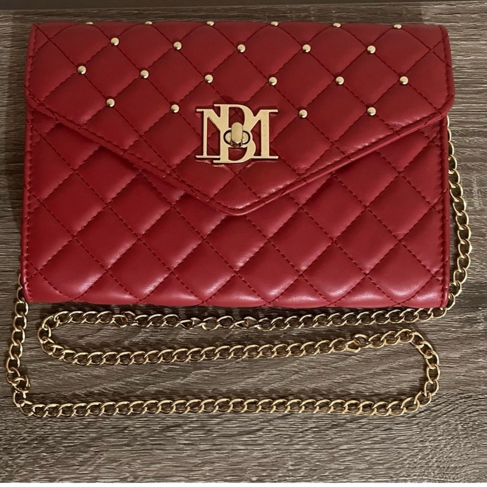 NWOT! Badgley Mischka Crossbody bag